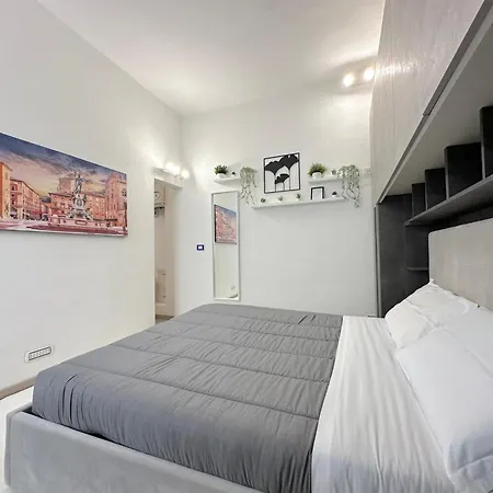 House Apartment *