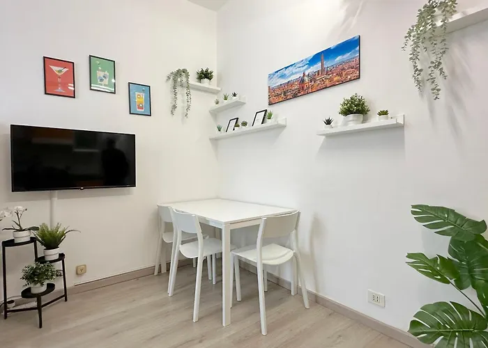 House Apartment *