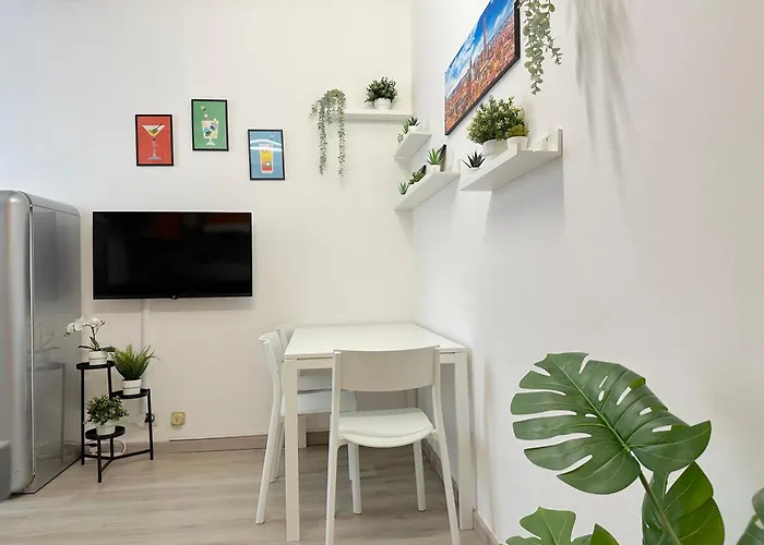 House Apartment *