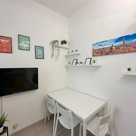 House Apartament Bolonia